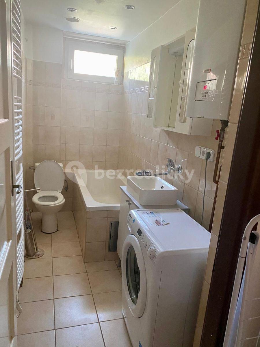 Pronájem bytu 2+kk 42 m², Humpolecká, Praha, Praha