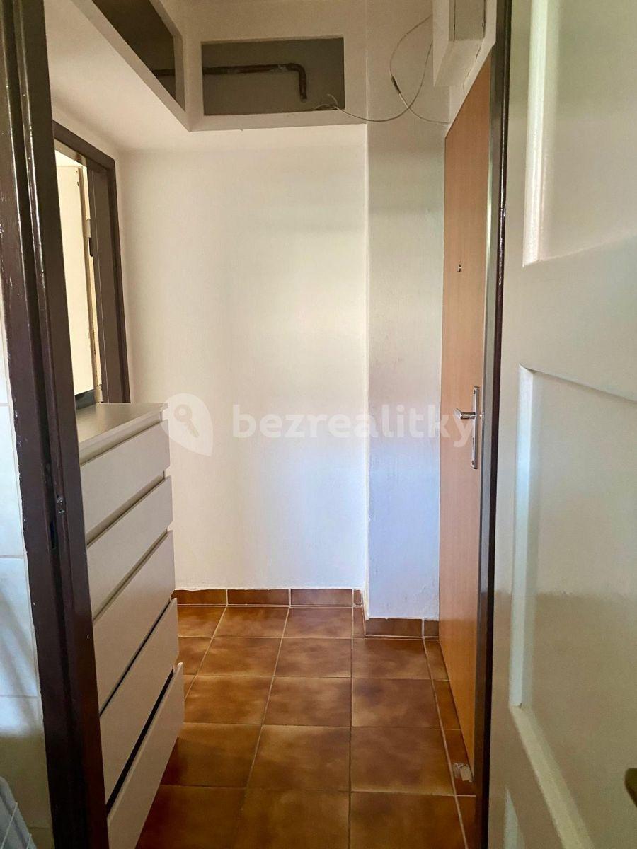 Pronájem bytu 2+kk 42 m², Humpolecká, Praha, Praha