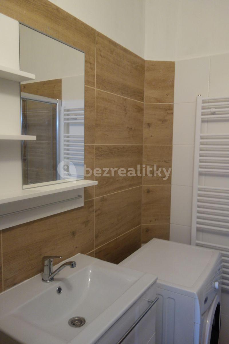 Pronájem bytu 2+kk 42 m², Biskupcova, Praha, Praha