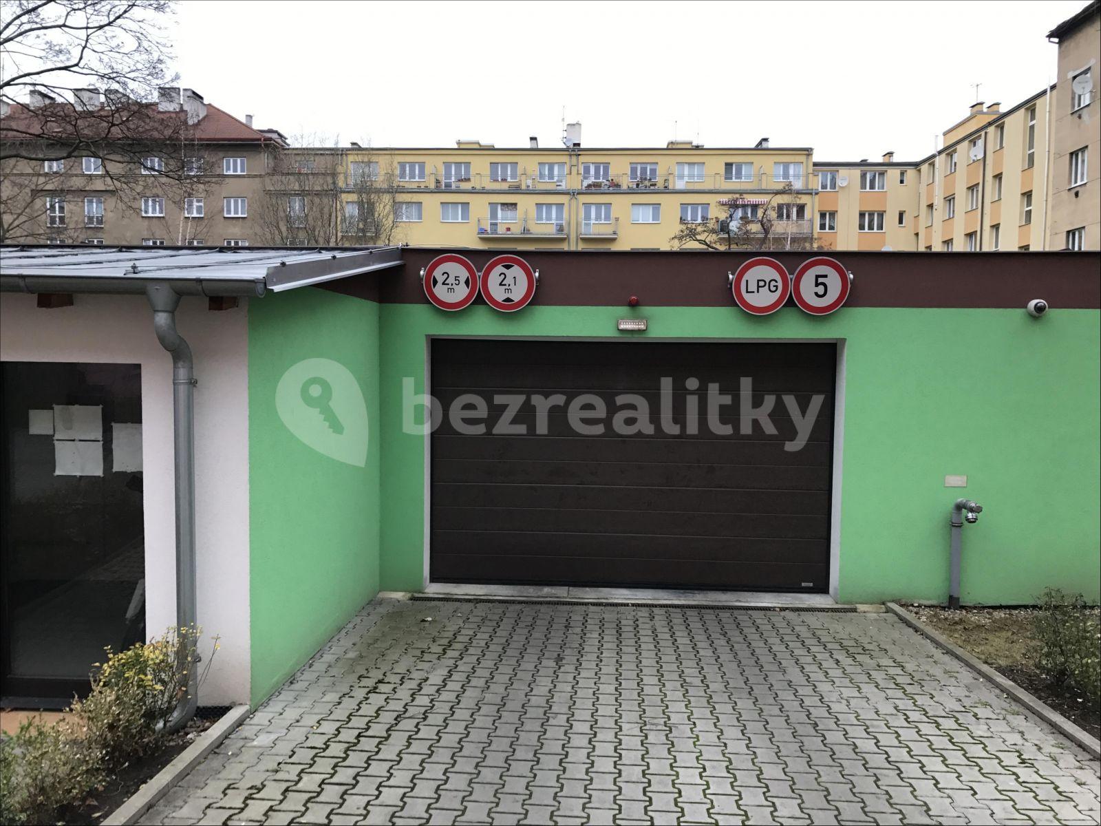 Pronájem bytu 3+kk 85 m², Drahobejlova, Praha, Praha