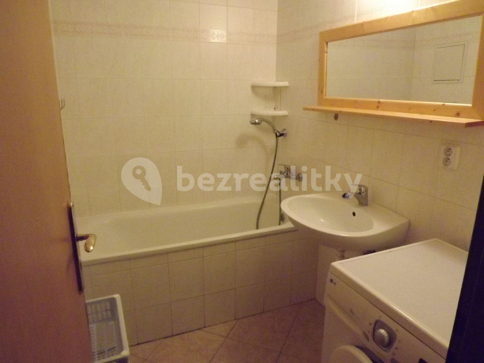 Pronájem bytu 1+kk 33 m², Houdova, Praha, Praha