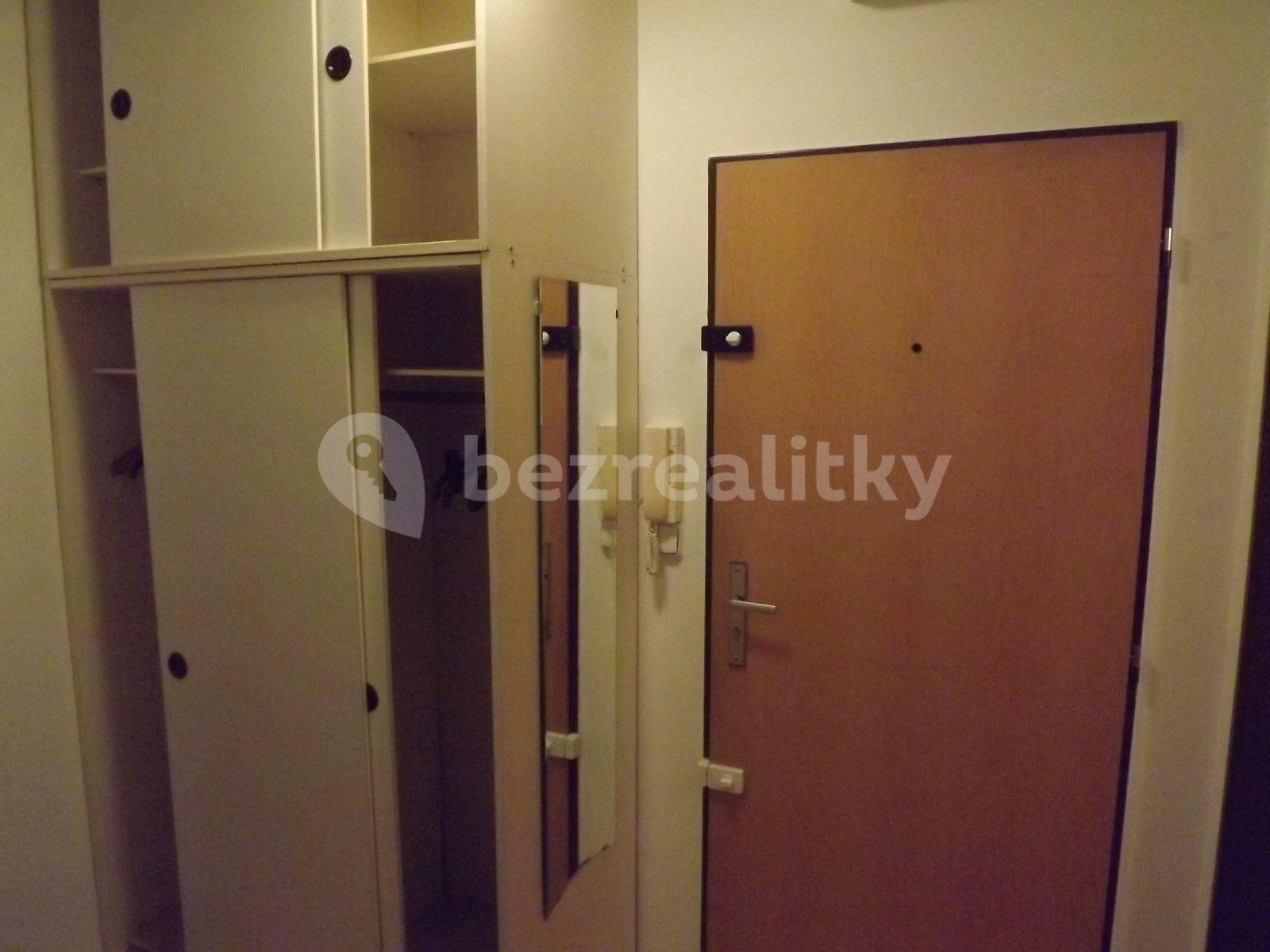 Pronájem bytu 1+kk 33 m², Houdova, Praha, Praha