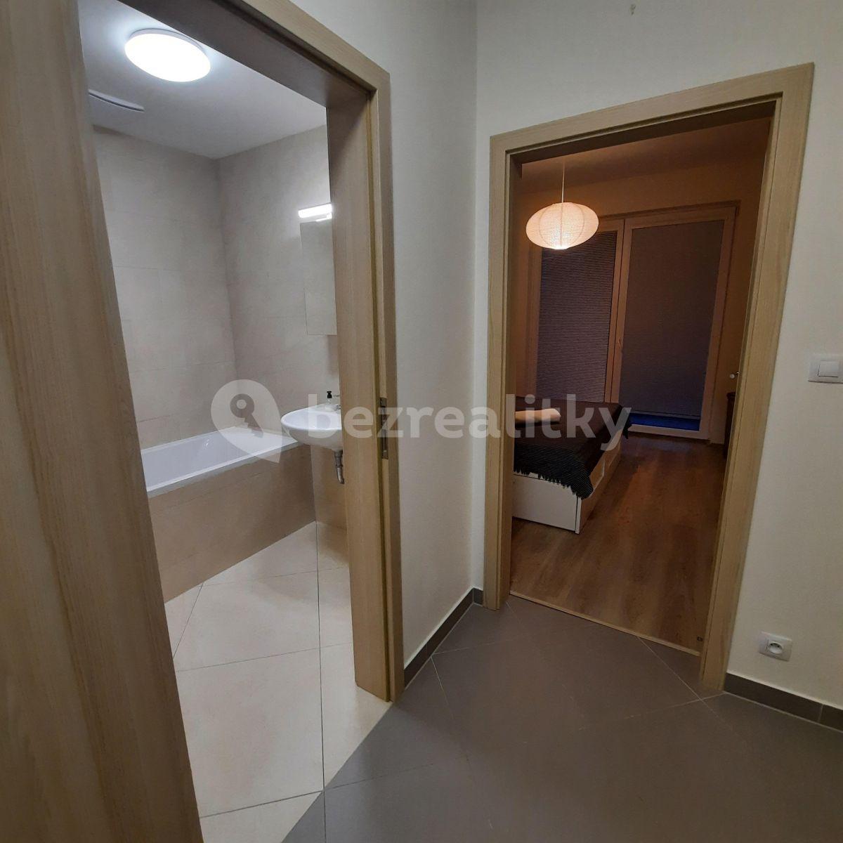 Pronájem bytu 2+kk 57 m², Sazovická, Praha, Praha