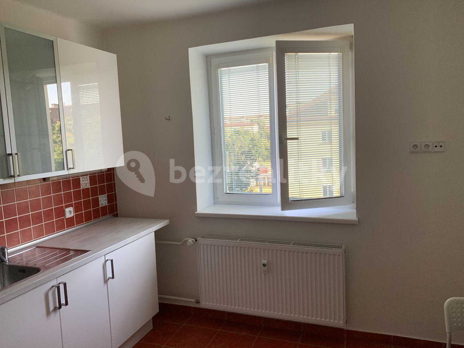 Pronájem bytu 2+1 57 m², U Kombinátu, Praha, Praha