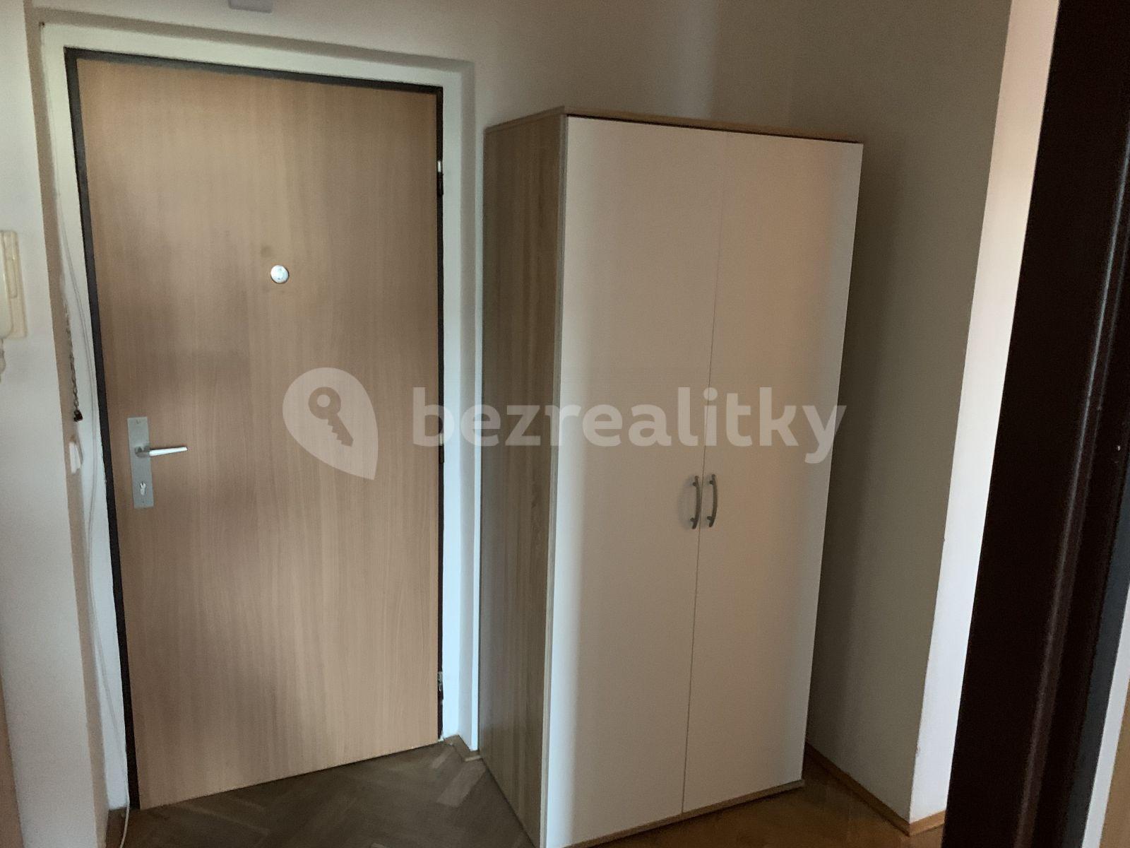 Pronájem bytu 2+1 57 m², U Kombinátu, Praha, Praha