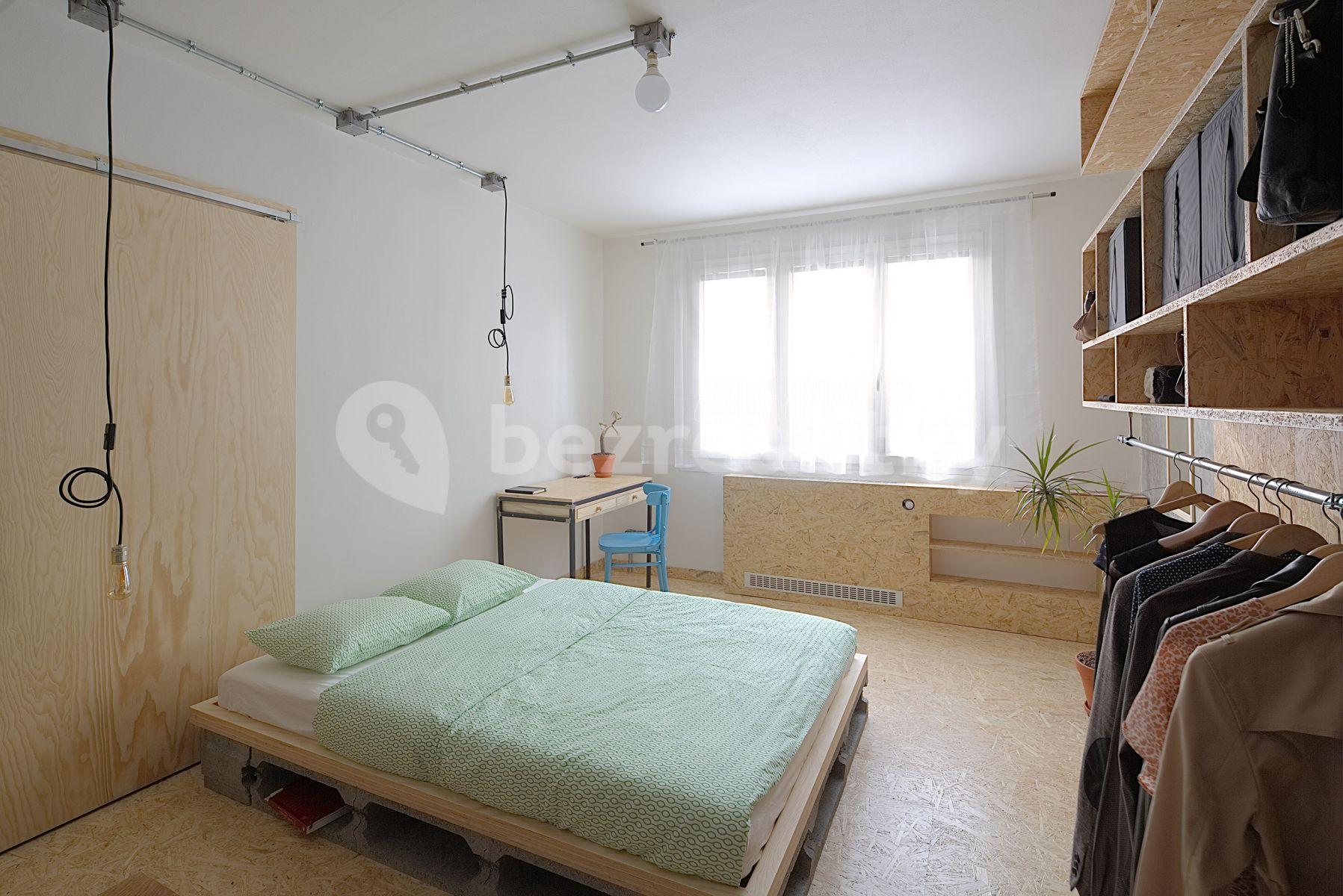 Pronájem bytu 2+1 48 m², Raisova, Plzeň, Plzeňský kraj