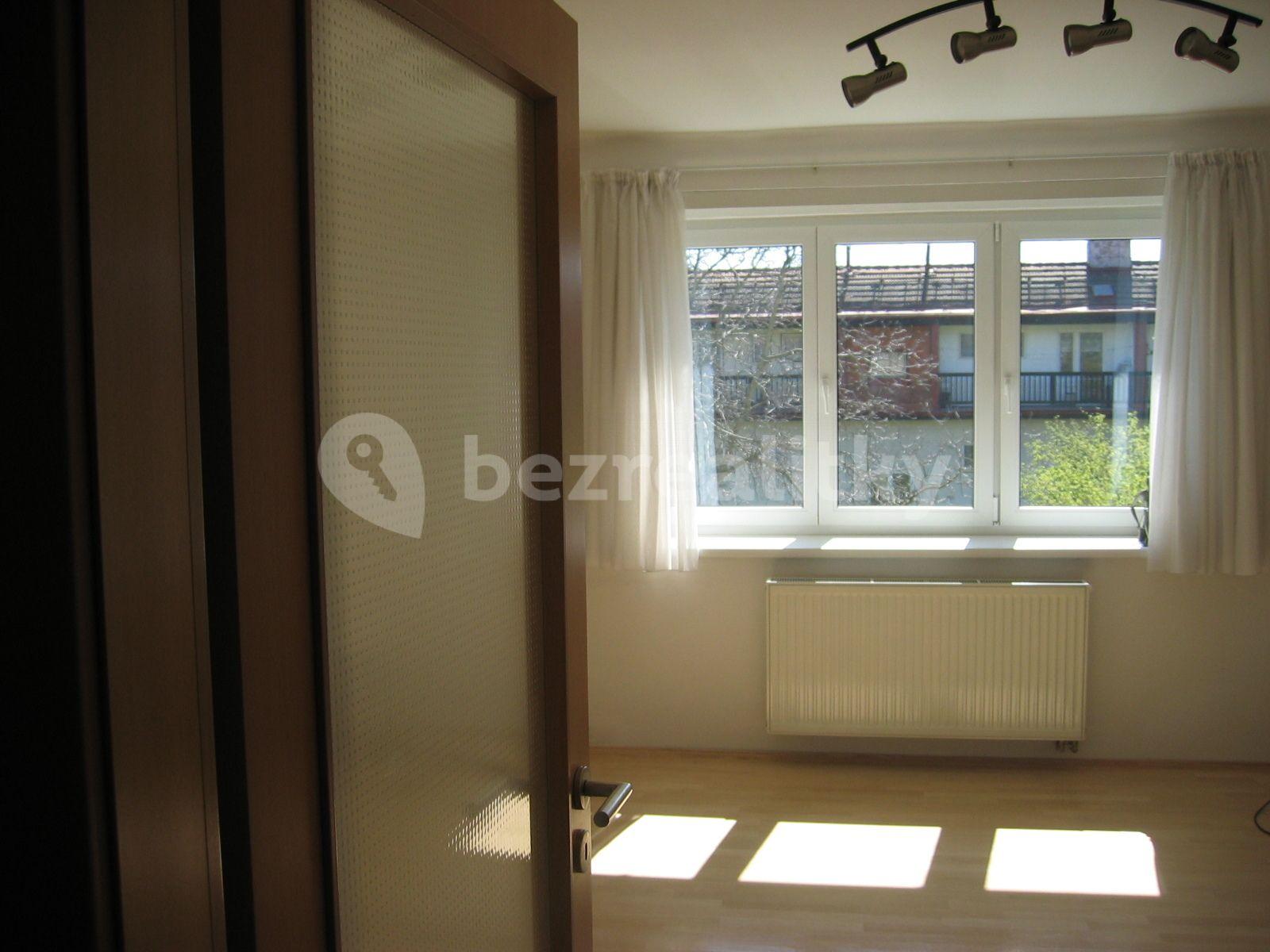 Pronájem bytu 3+1 70 m², Na Pískách, Praha, Praha