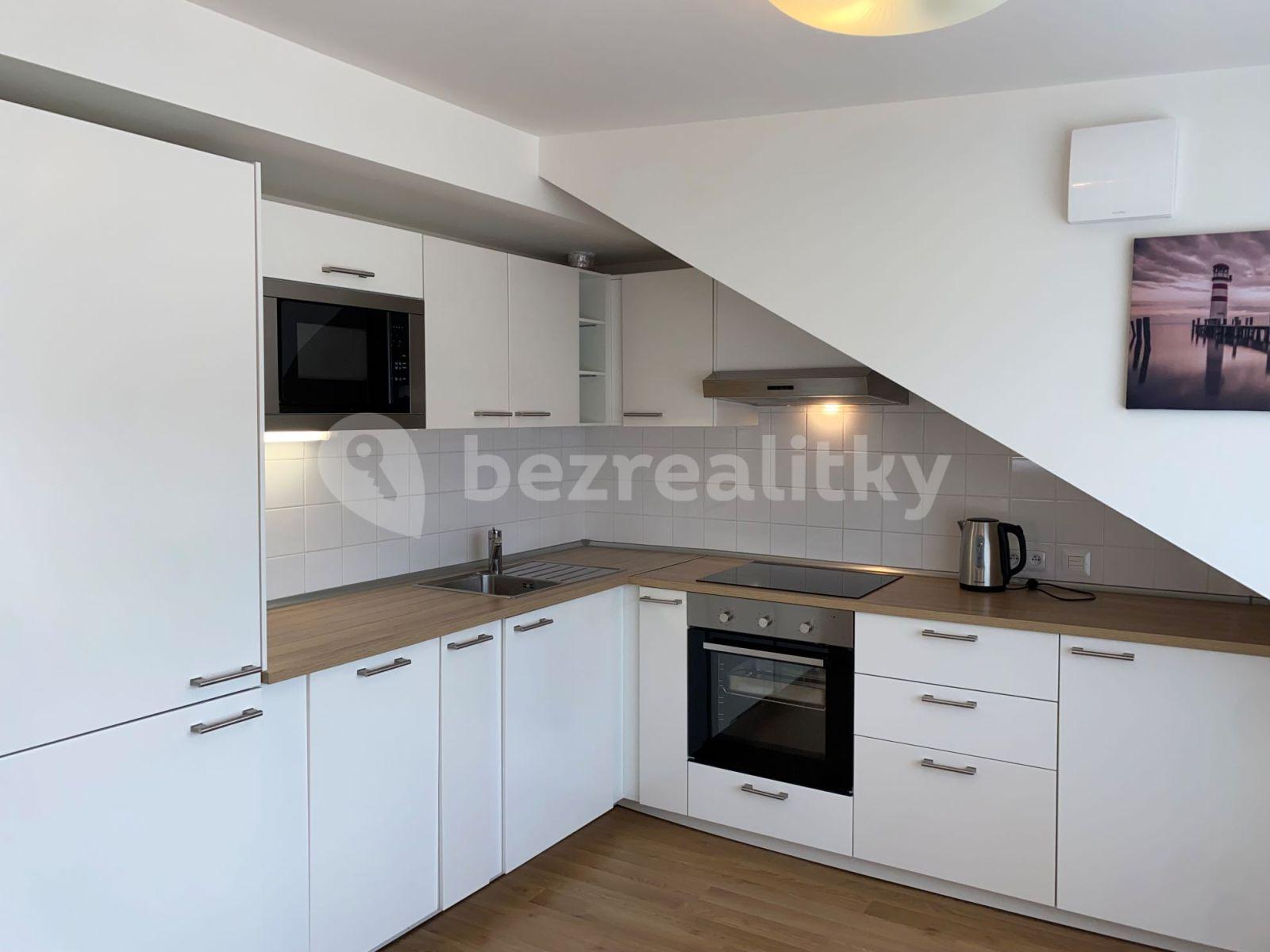 Pronájem bytu 3+kk 57 m², Průchova, Praha, Praha