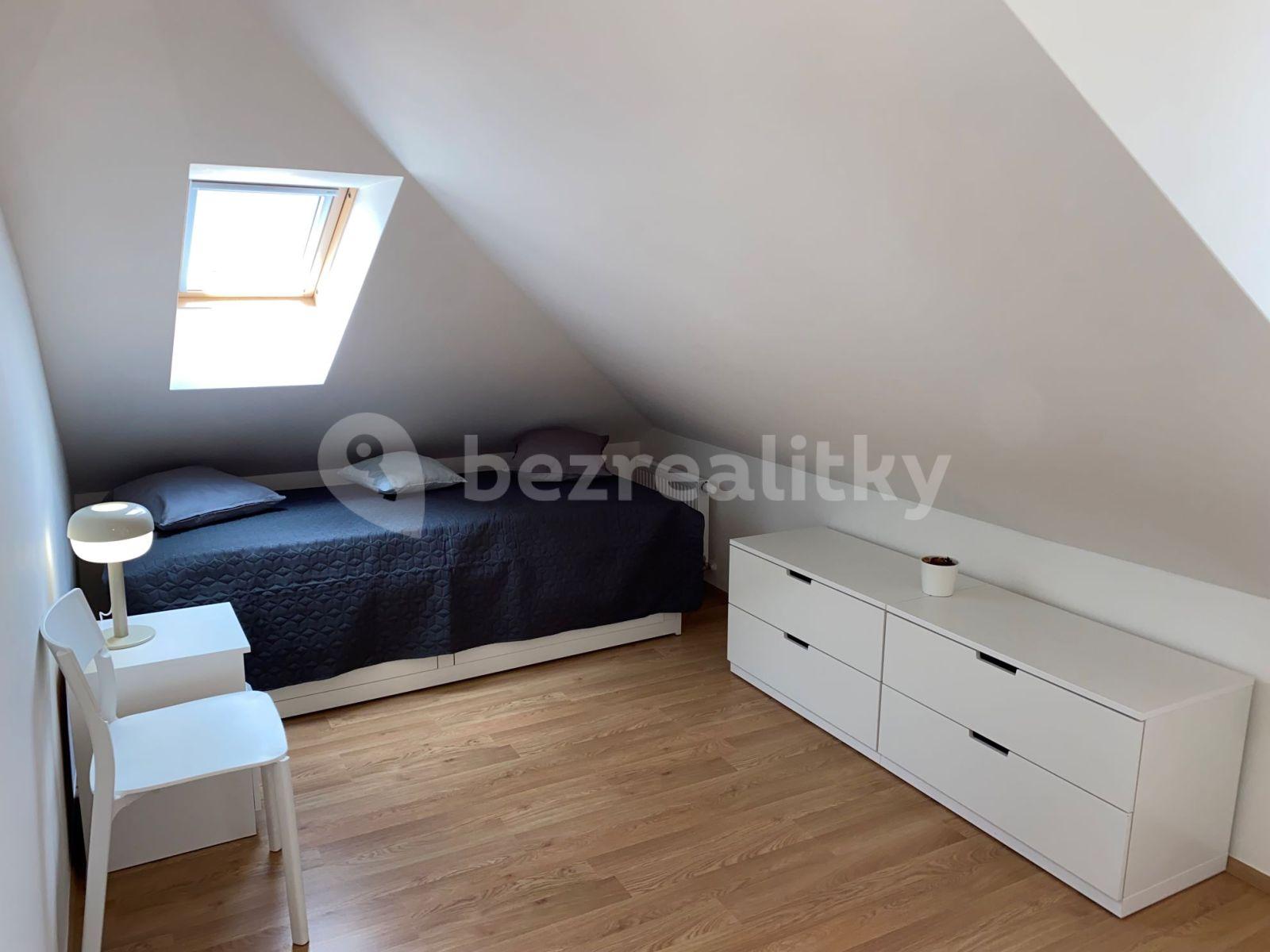 Pronájem bytu 3+kk 57 m², Průchova, Praha, Praha