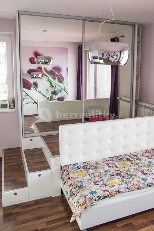 Pronájem bytu 1+kk 32 m², Kestřanská, Praha, Praha