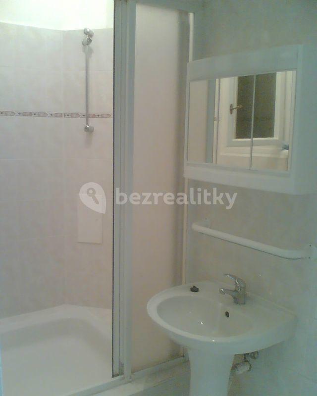 Pronájem bytu 1+kk 32 m², Na Folimance, Praha, Praha