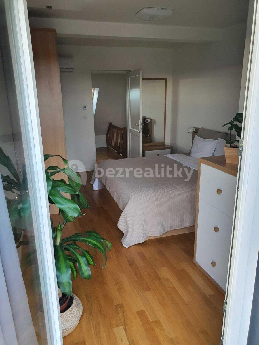 Pronájem bytu 2+kk 50 m², Slavíkova, Praha, Praha