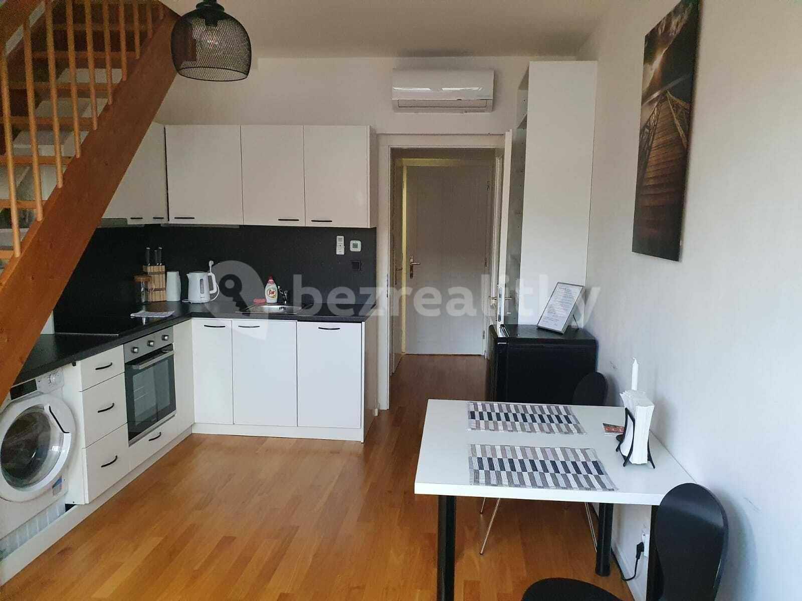 Pronájem bytu 2+kk 50 m², Slavíkova, Praha, Praha