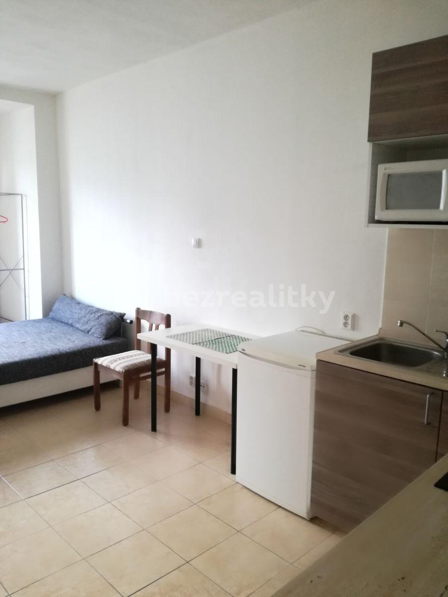 Pronájem bytu 1+kk 28 m², Jankovcova, Praha, Praha