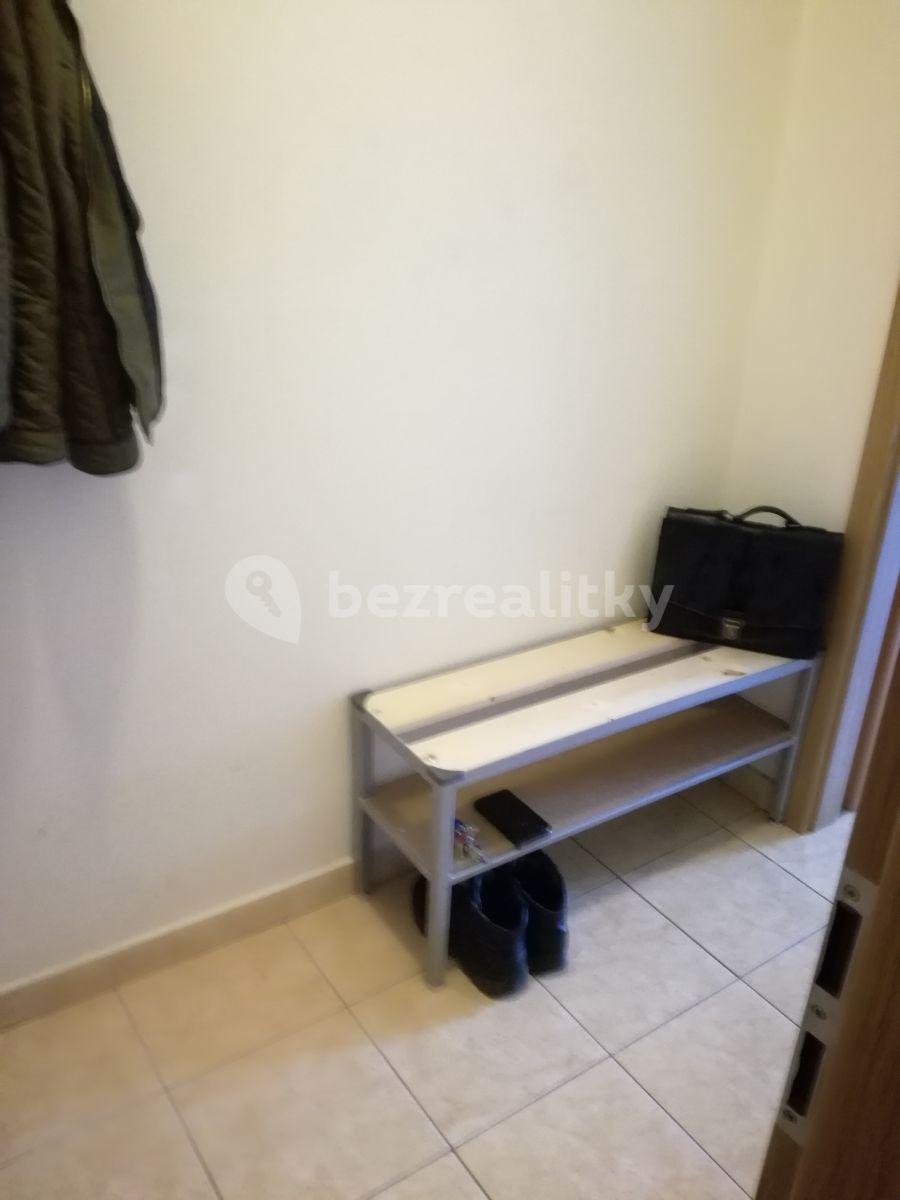 Pronájem bytu 1+kk 28 m², Jankovcova, Praha, Praha