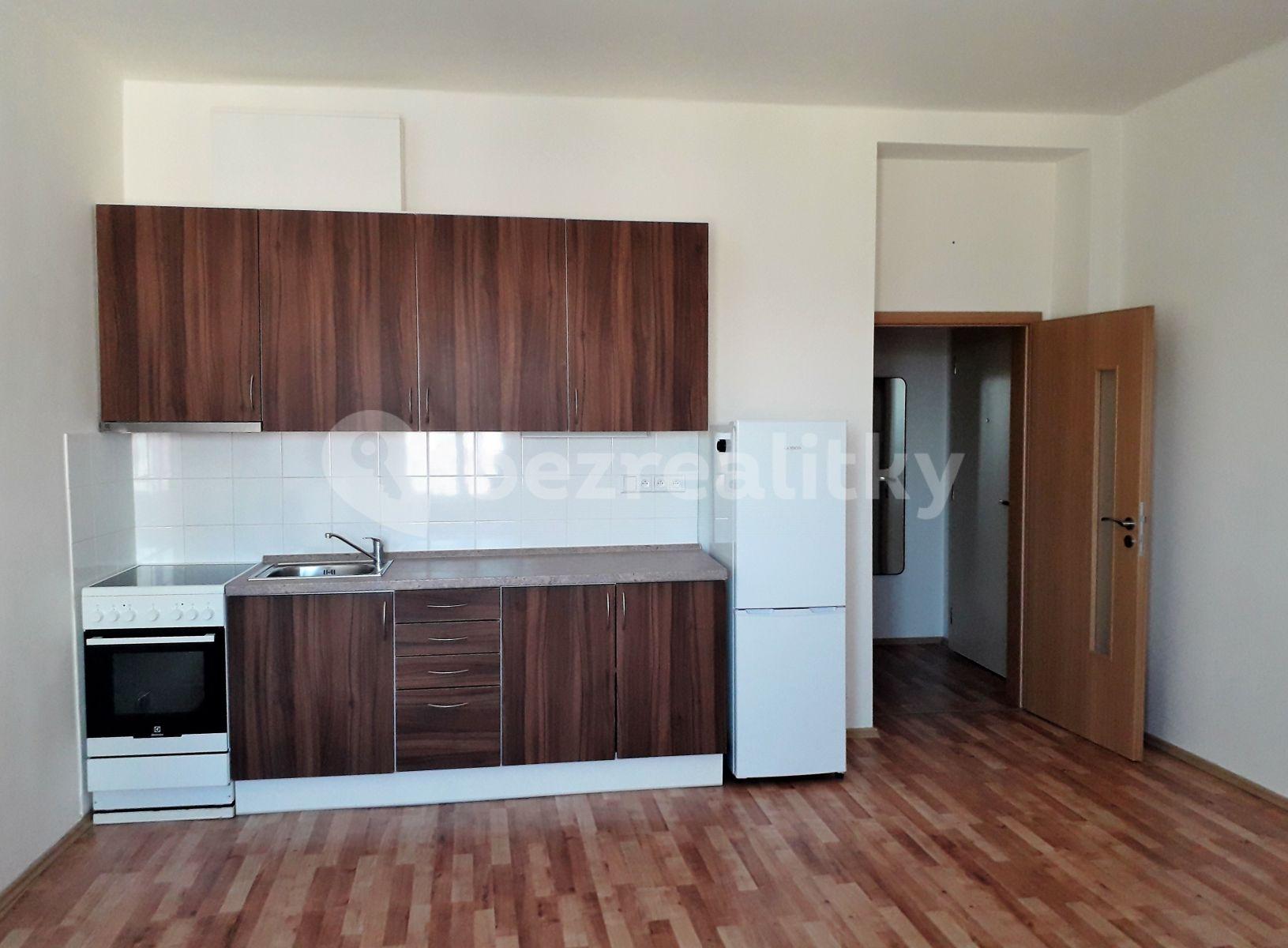 Pronájem bytu 1+kk 30 m², U Plynárny, Praha, Praha