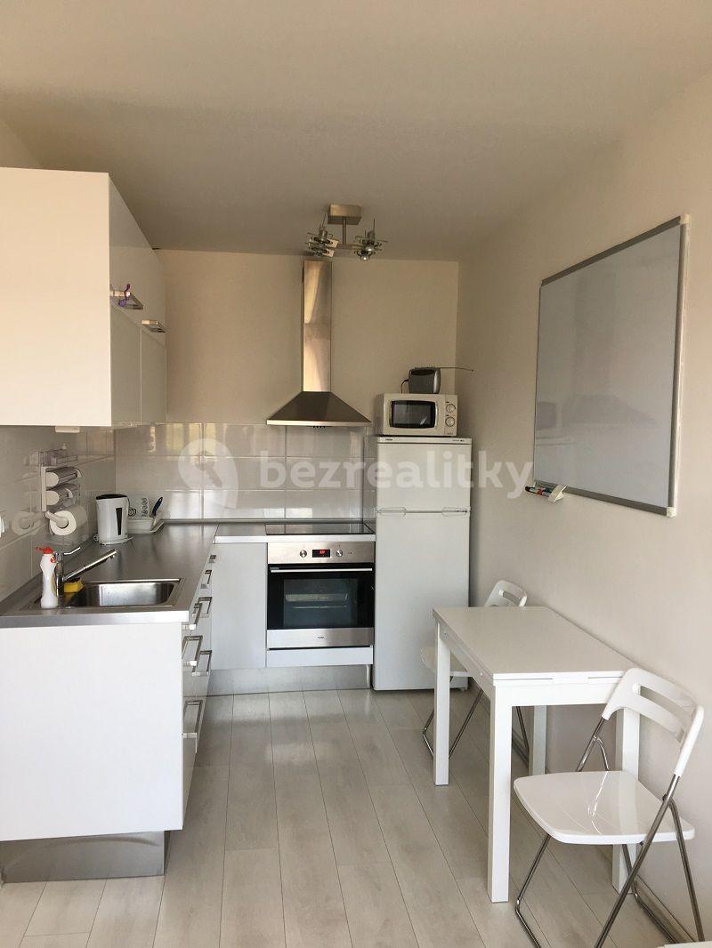 Pronájem bytu 2+kk 41 m², Kostřínská, Praha, Praha