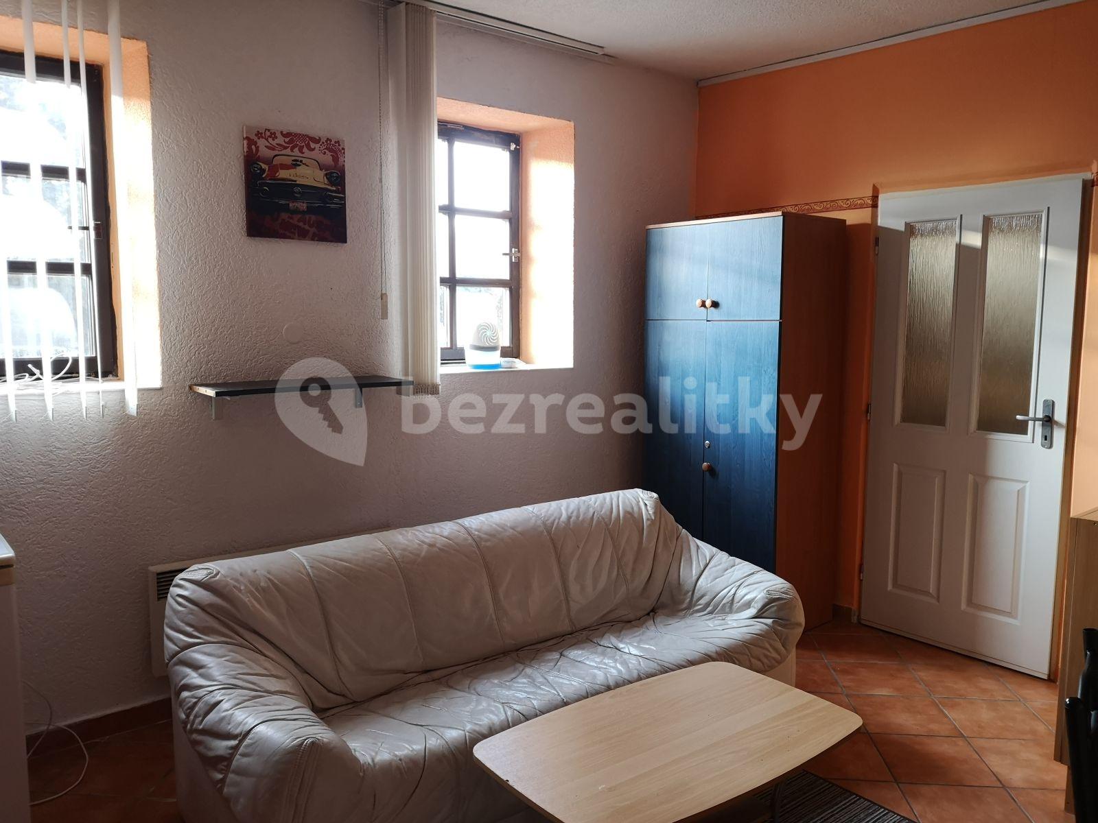 Pronájem bytu 1+kk 35 m², Samota, Olomouc, Olomoucký kraj