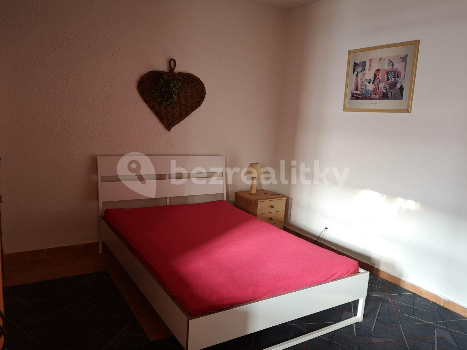 Pronájem bytu 1+kk 35 m², Samota, Olomouc, Olomoucký kraj