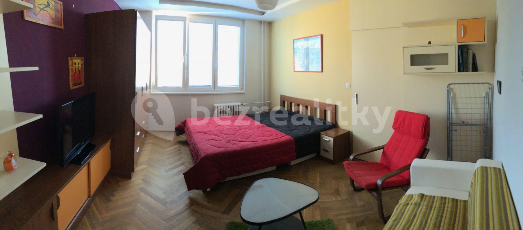 Pronájem bytu 1+1 37 m², Horolezecká, Praha, Praha