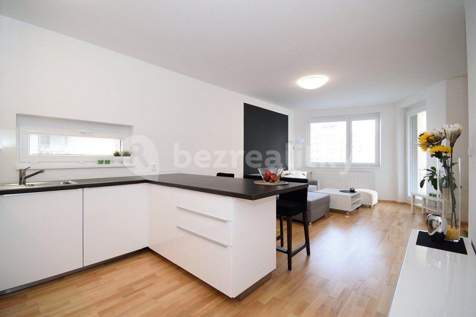 Pronájem bytu 2+kk 55 m², Makedonská, Praha, Praha