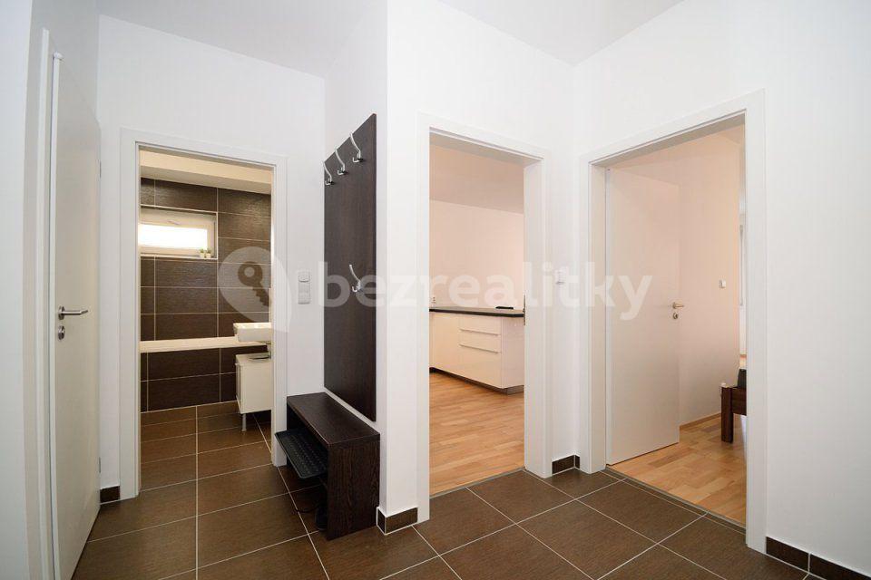 Pronájem bytu 2+kk 55 m², Makedonská, Praha, Praha