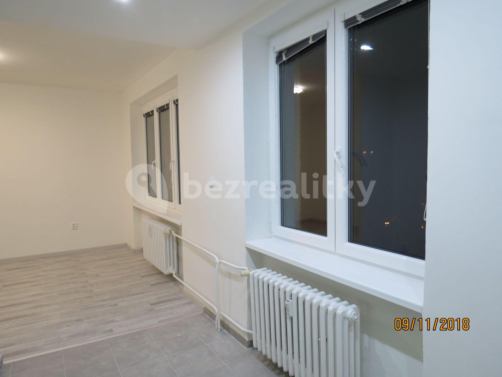 Pronájem bytu 2+kk 54 m², Na Urbance, Roudnice nad Labem, Ústecký kraj