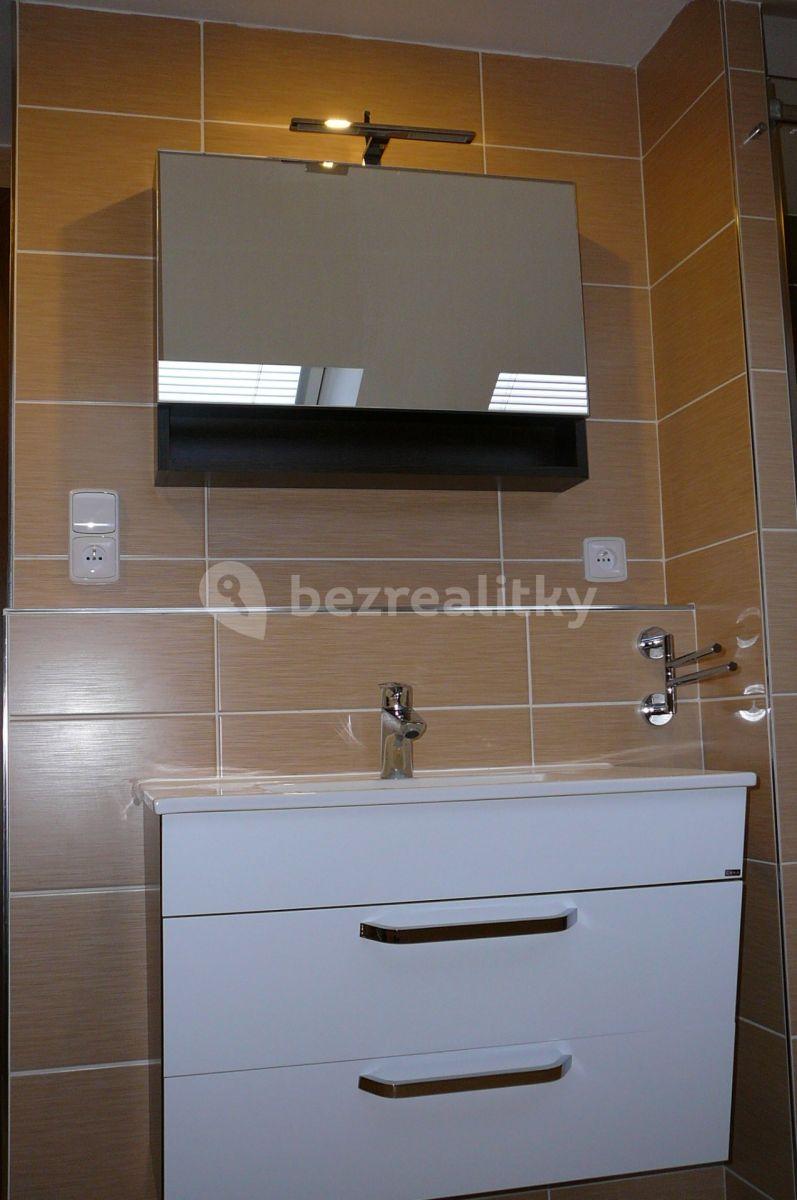 Pronájem bytu 3+kk 83 m², Jiránkova, Pardubice, Pardubický kraj