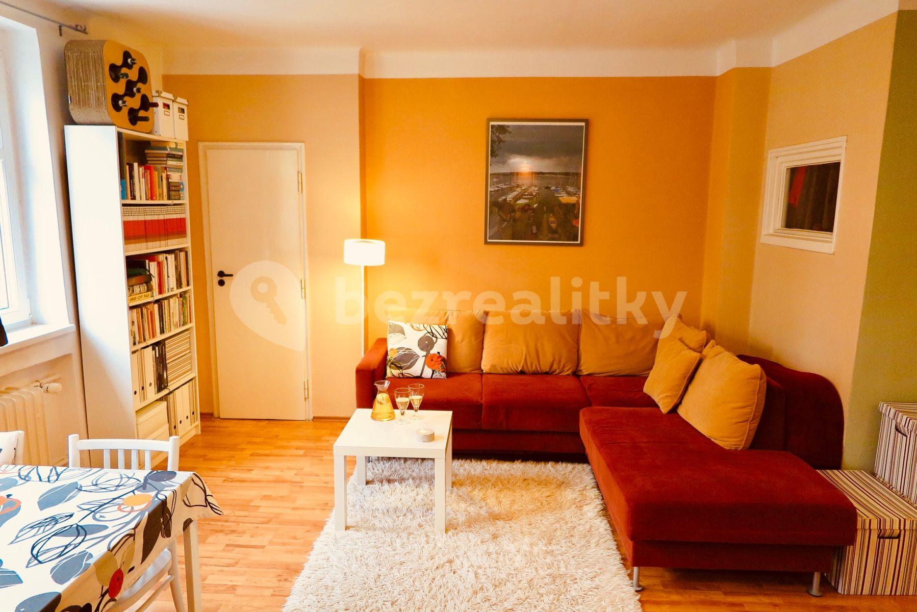 Pronájem bytu 2+kk 39 m², Ke Kapslovně, Praha, Praha