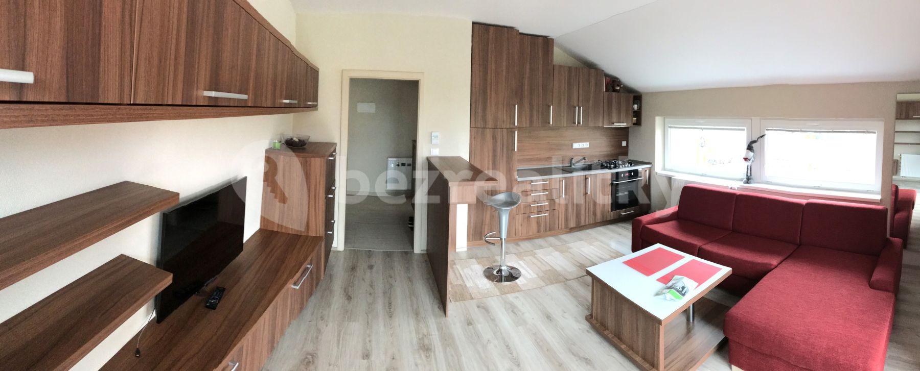 Pronájem bytu 1+kk 39 m², Moravany, Jihomoravský kraj