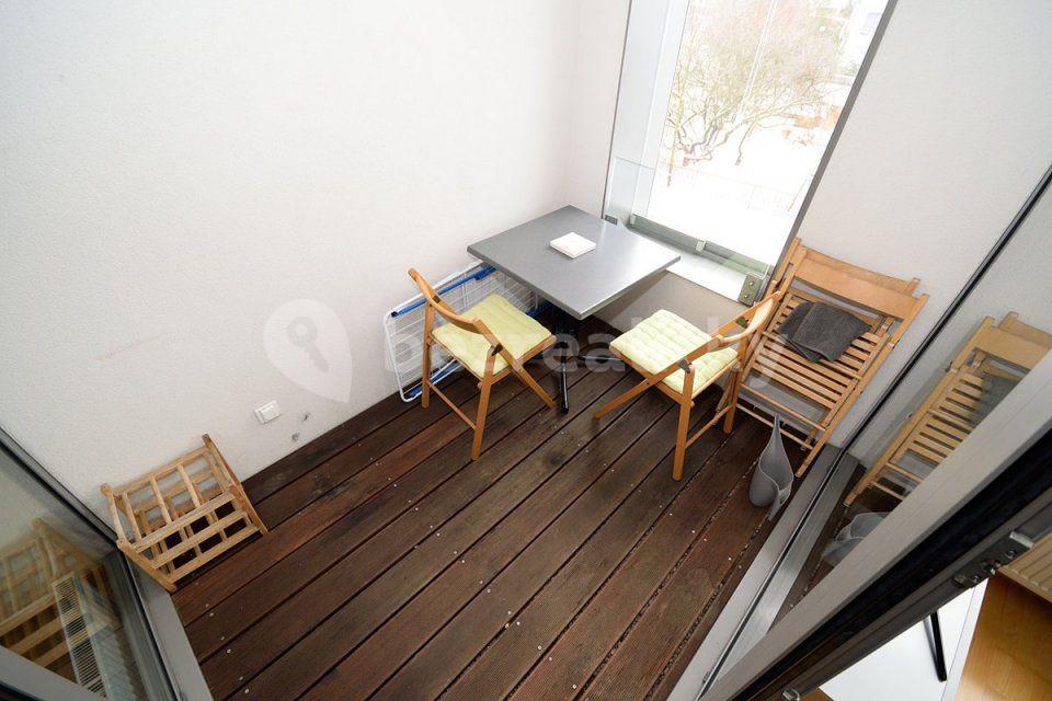 Pronájem bytu 1+kk 48 m², Litoměřická, Praha, Praha