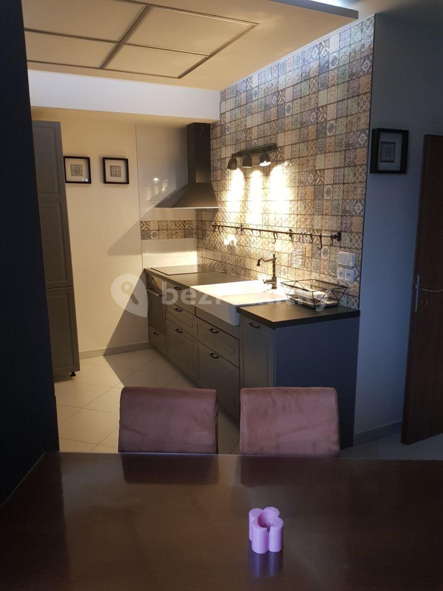 Pronájem bytu 2+kk 57 m², Pod Harfou, Praha, Praha