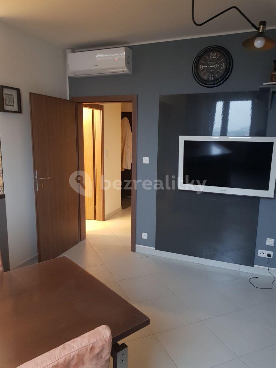 Pronájem bytu 2+kk 57 m², Pod Harfou, Praha, Praha