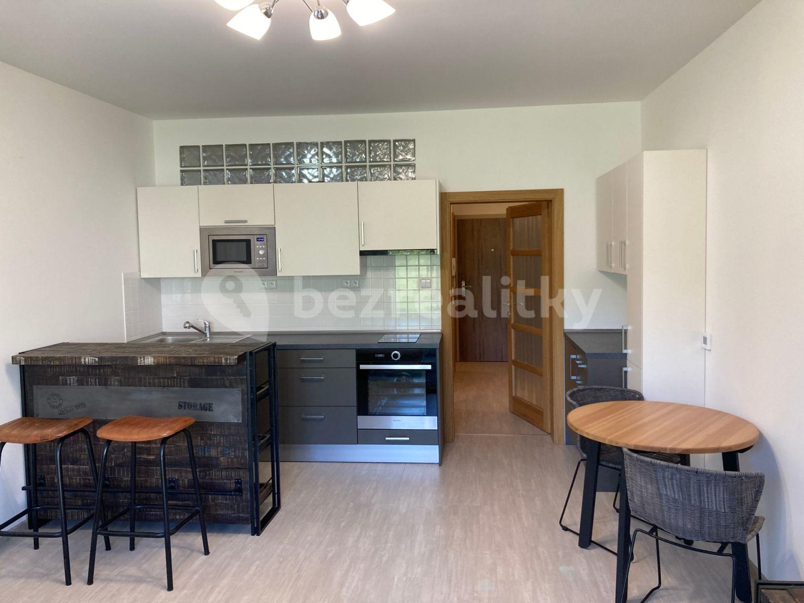 Pronájem bytu 1+kk 36 m², Lačnovská, Praha, Praha