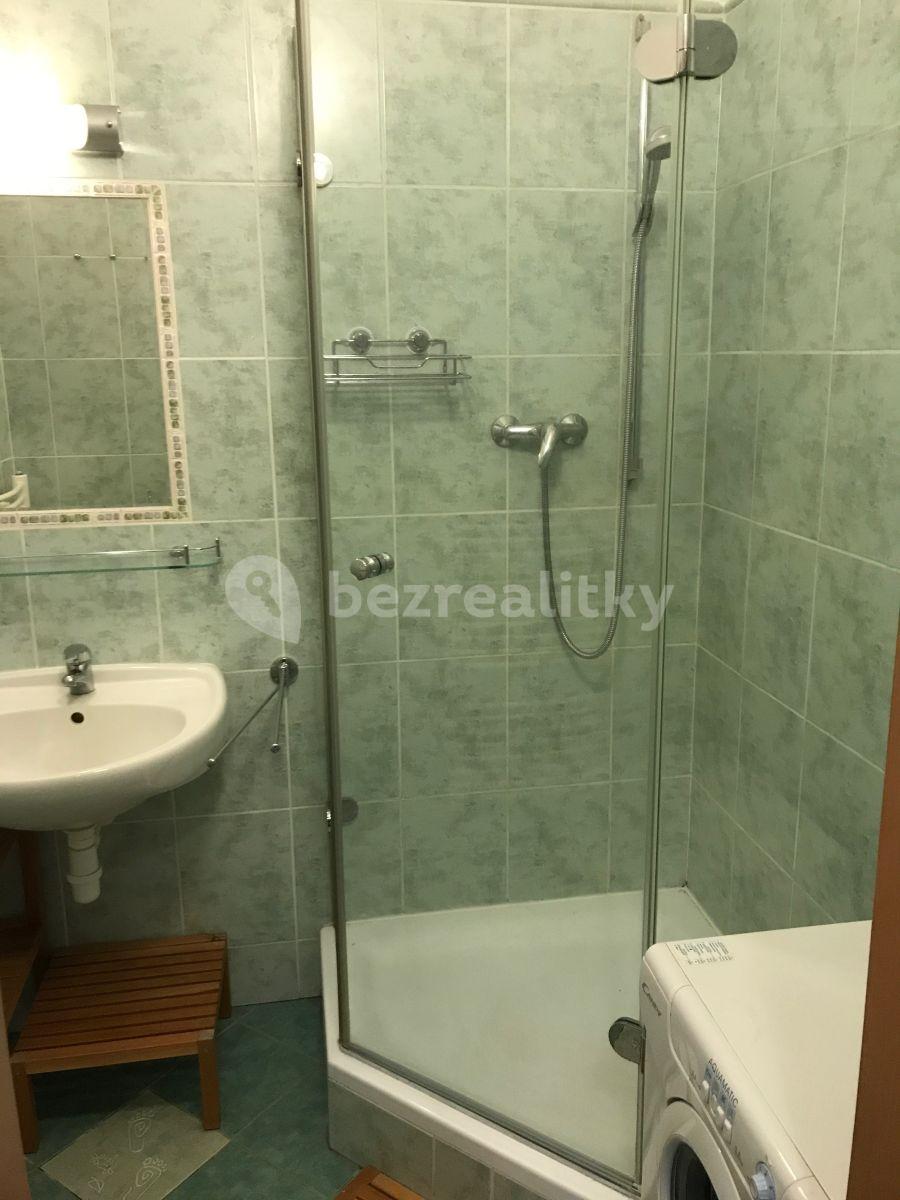 Pronájem bytu Garsoniéra 36 m², Jilmová, Praha, Praha