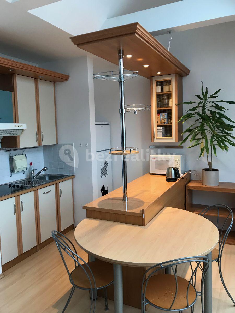 Pronájem bytu Garsoniéra 36 m², Jilmová, Praha, Praha