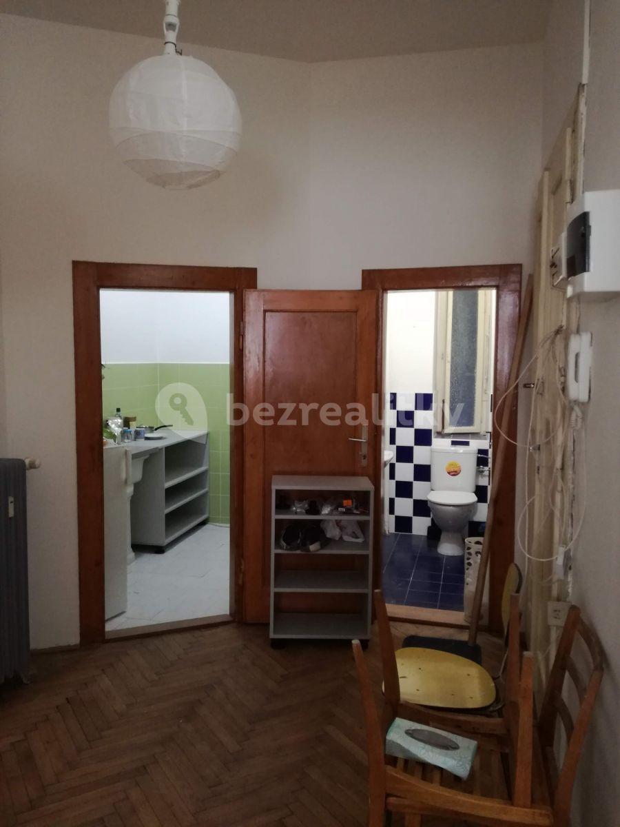 Pronájem bytu 3+1 83 m², Karlovo náměstí, Praha, Praha