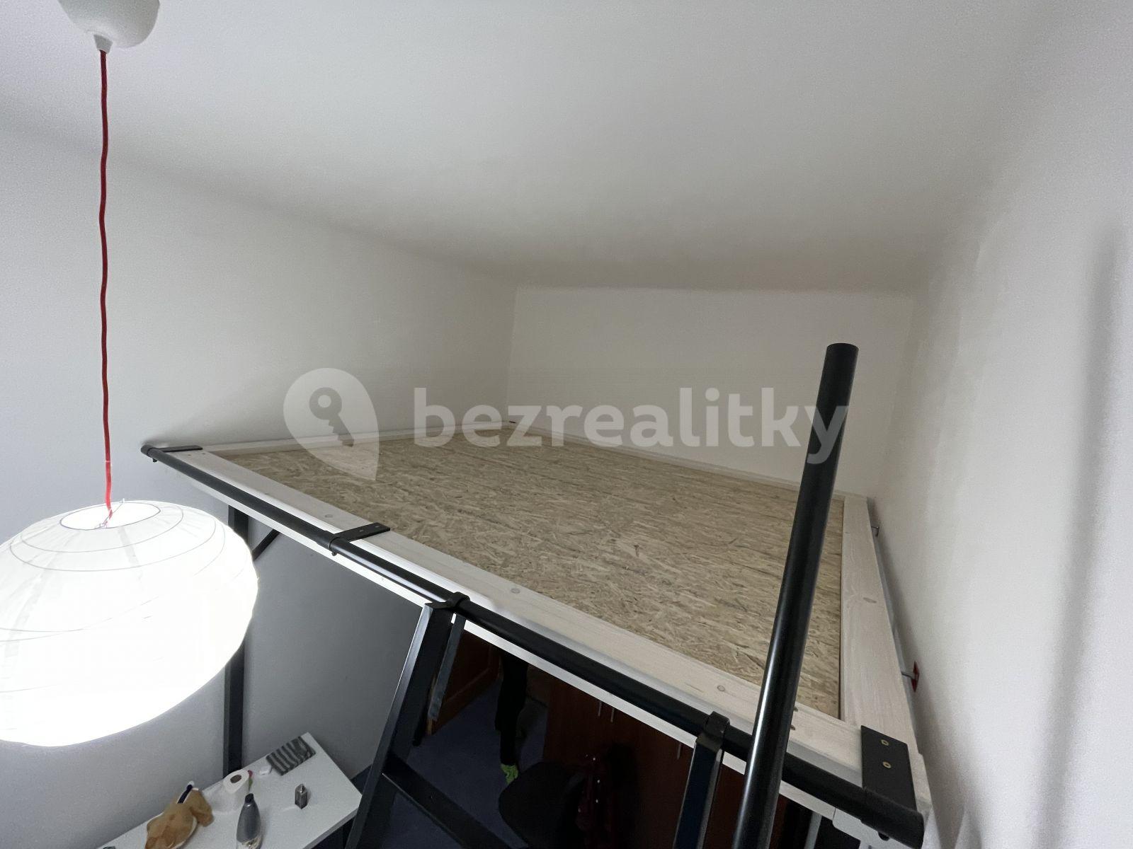 Pronájem bytu 3+1 83 m², Karlovo náměstí, Praha, Praha