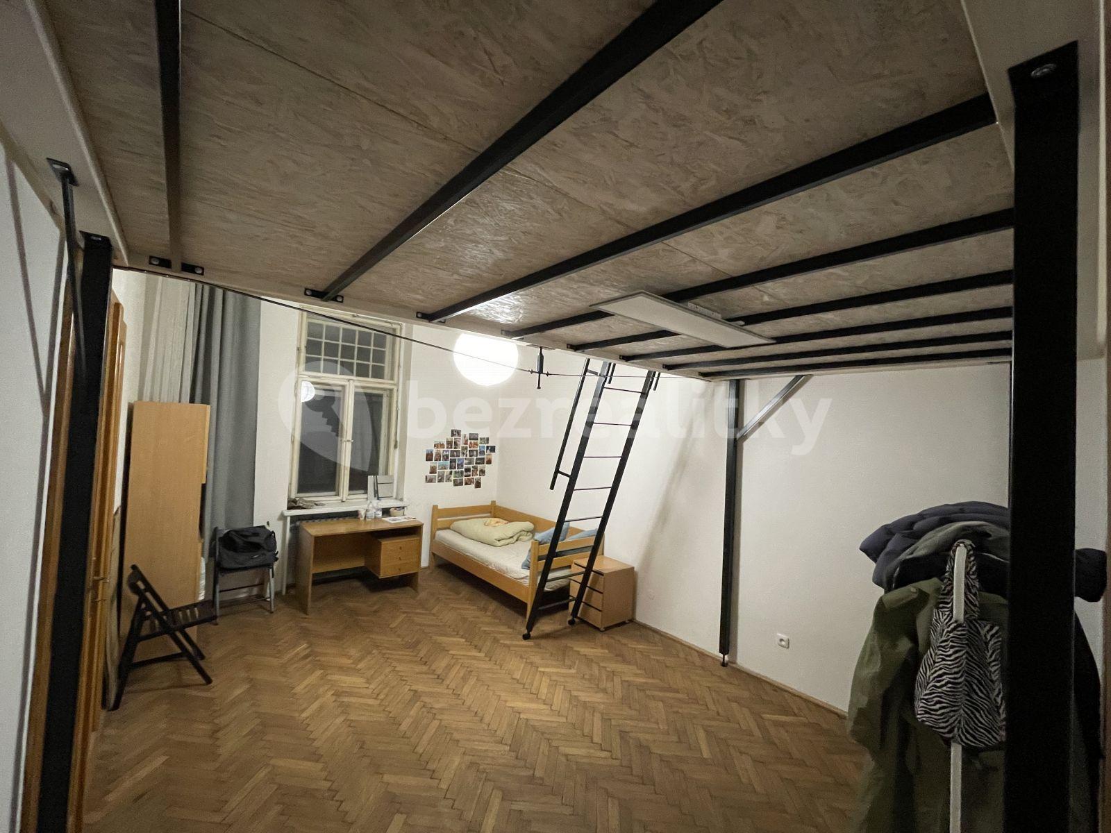 Pronájem bytu 3+1 83 m², Karlovo náměstí, Praha, Praha