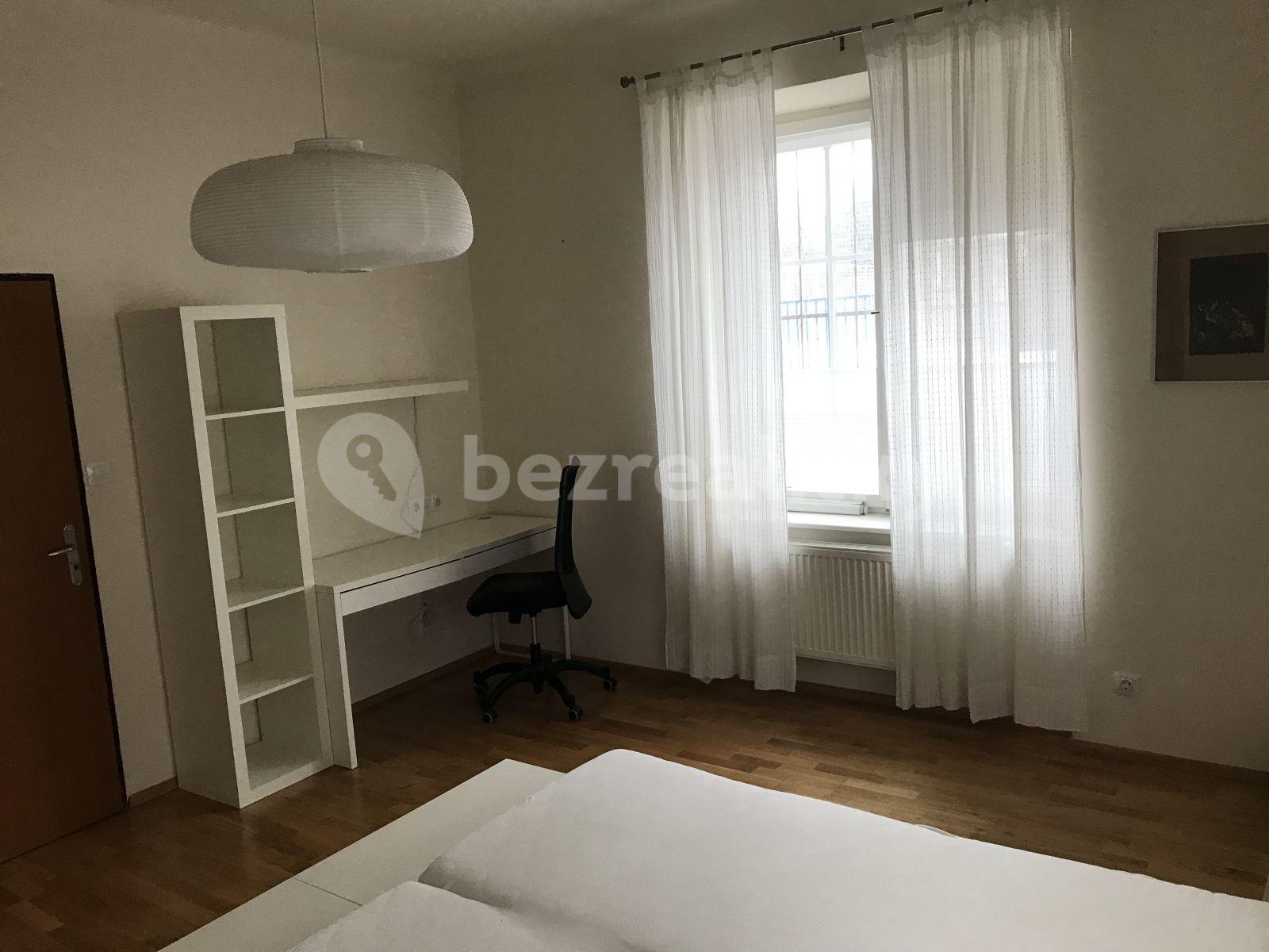 Pronájem bytu 3+kk 79 m², U Invalidovny, Praha, Praha