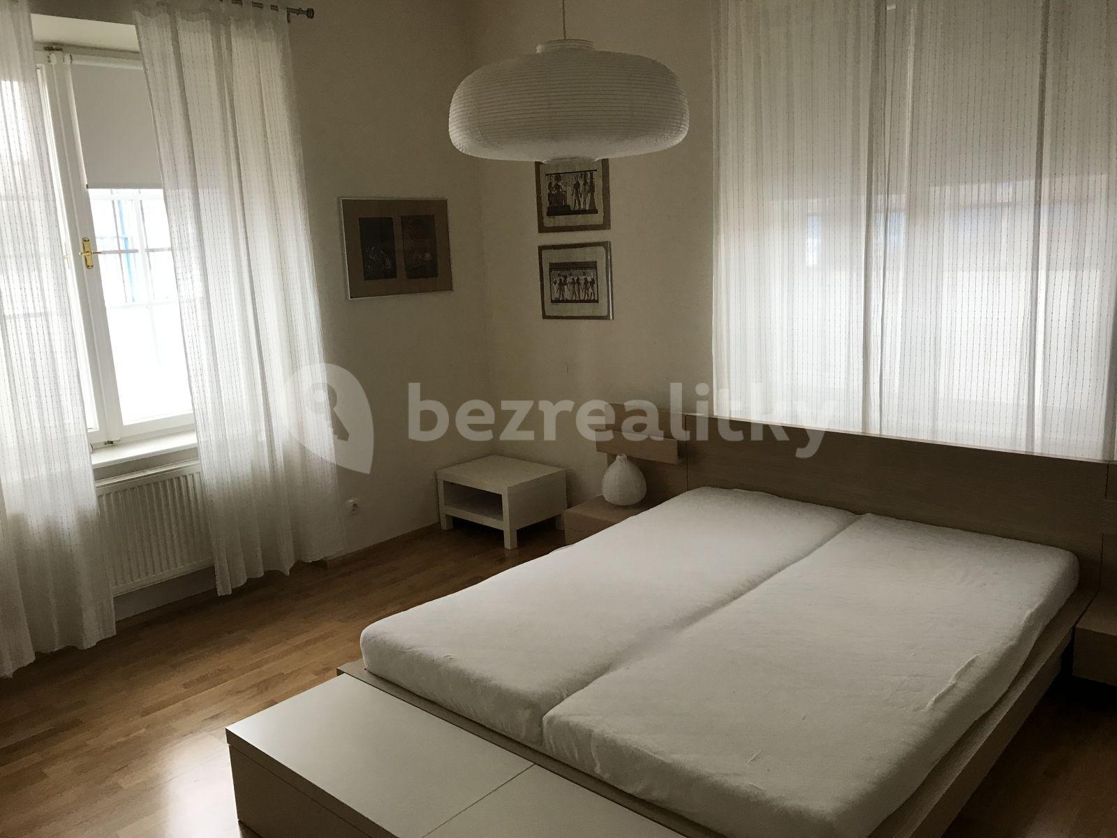 Pronájem bytu 3+kk 79 m², U Invalidovny, Praha, Praha