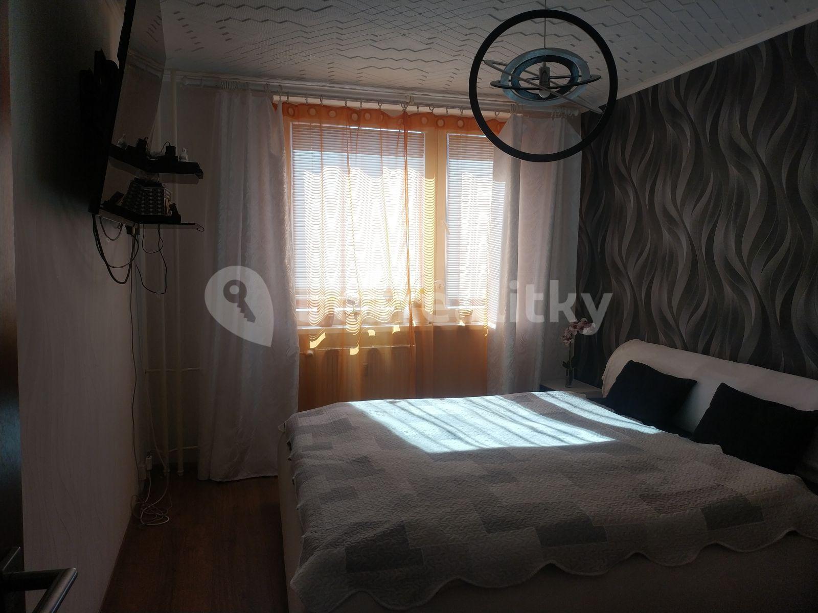 Pronájem bytu 4+1 84 m², Leoše Janáčka, Kladno, Středočeský kraj