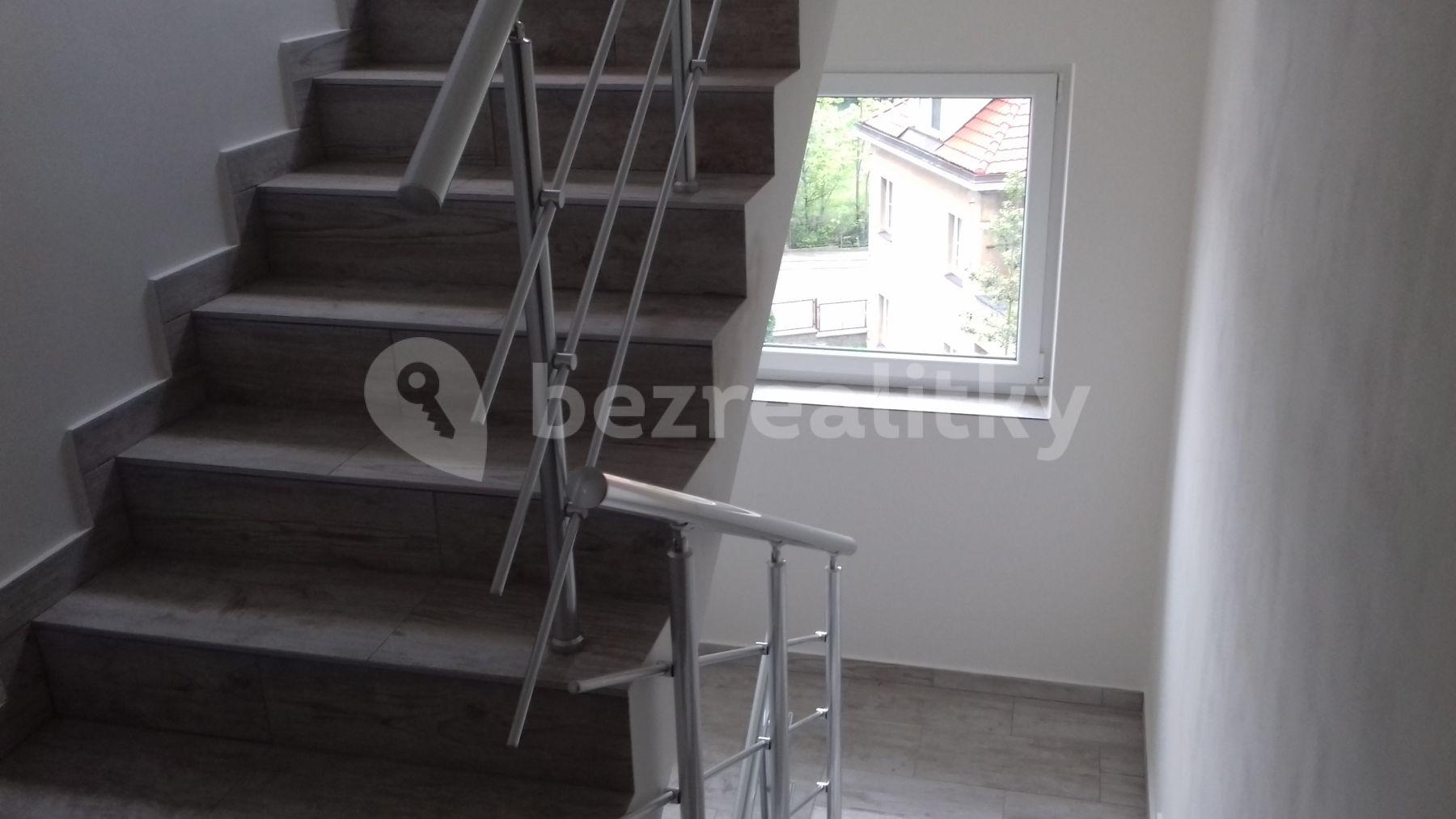 Pronájem bytu 4+kk 75 m², Nad Kuliškou, Praha, Praha