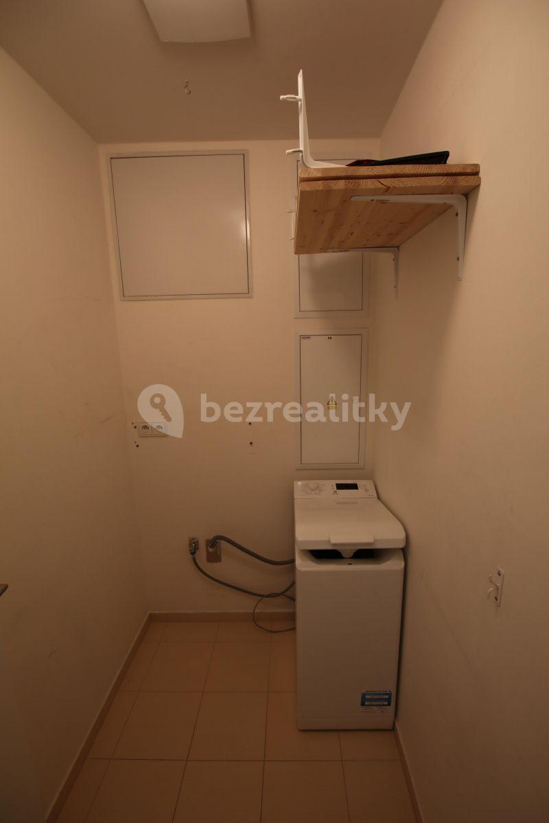 Pronájem bytu 2+kk 54 m², Plzeňská, Praha, Praha