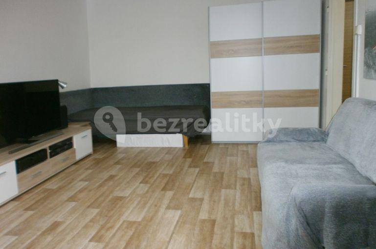 Pronájem bytu 1+kk 29 m², Tesaříkova, Praha, Praha