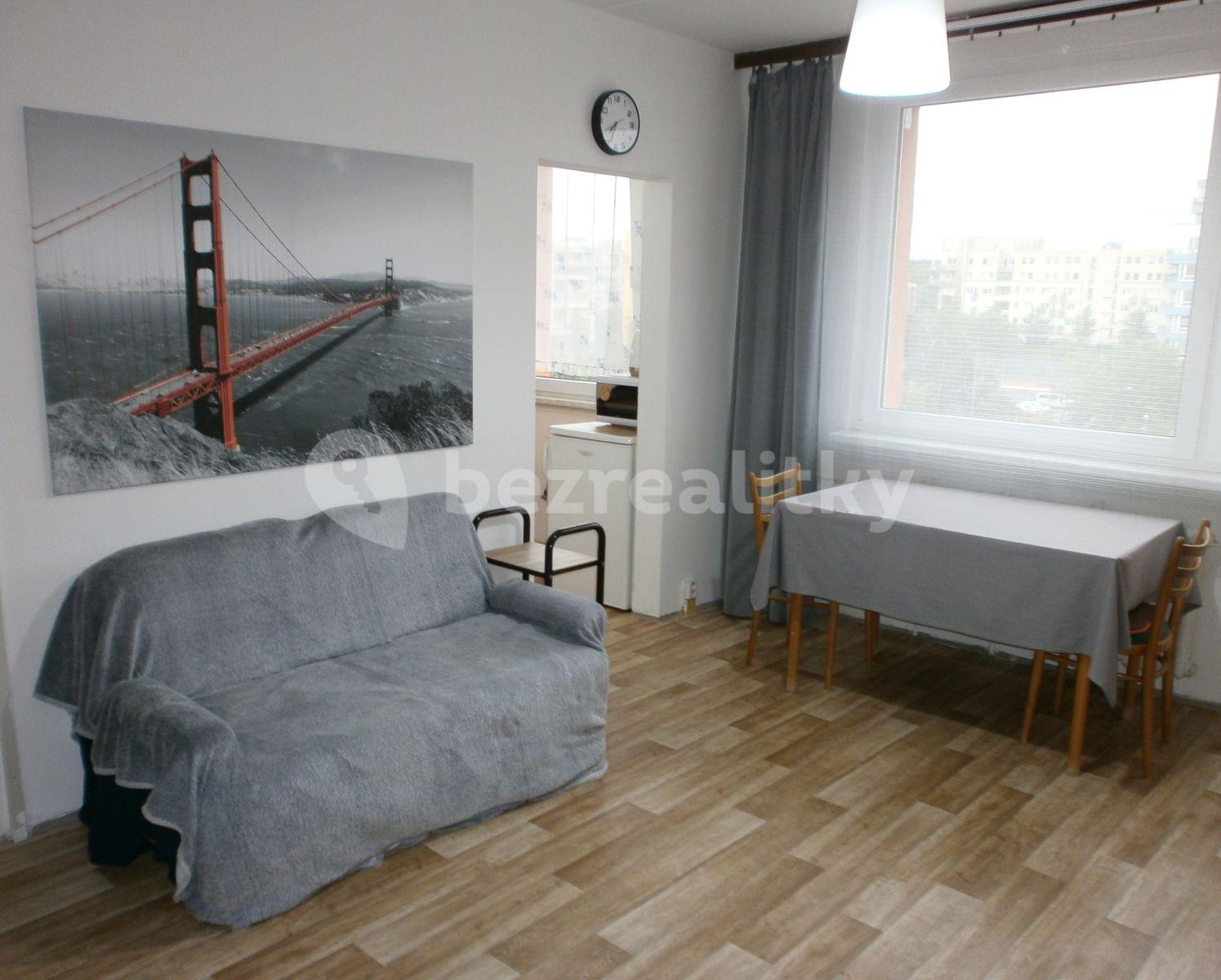 Pronájem bytu 1+kk 29 m², Tesaříkova, Praha, Praha