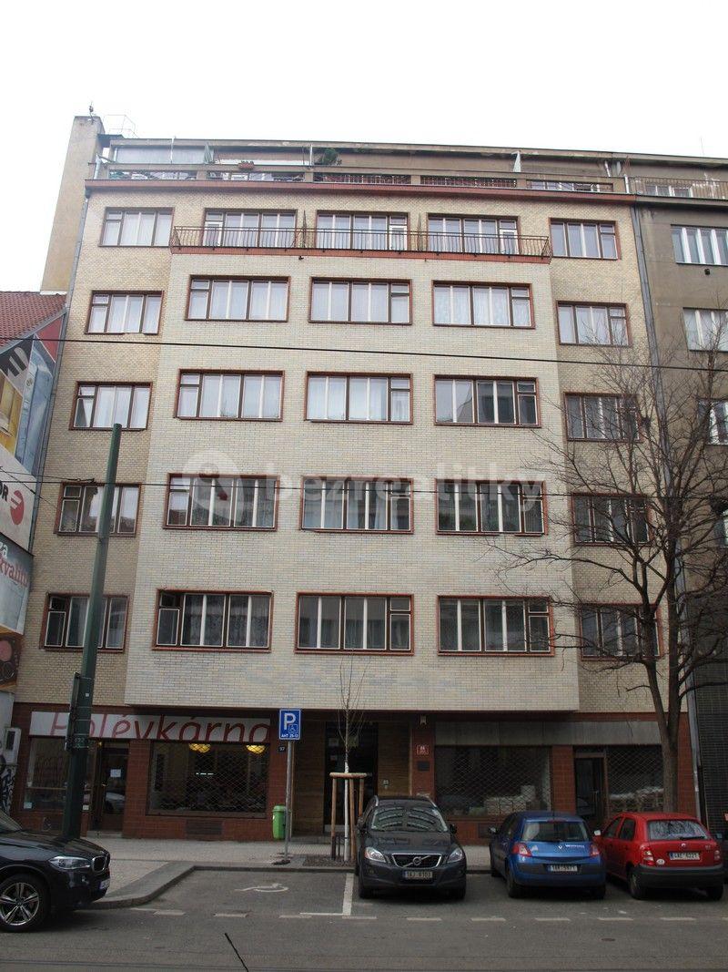 Pronájem bytu 2+1 47 m², Sokolovská, Praha, Praha