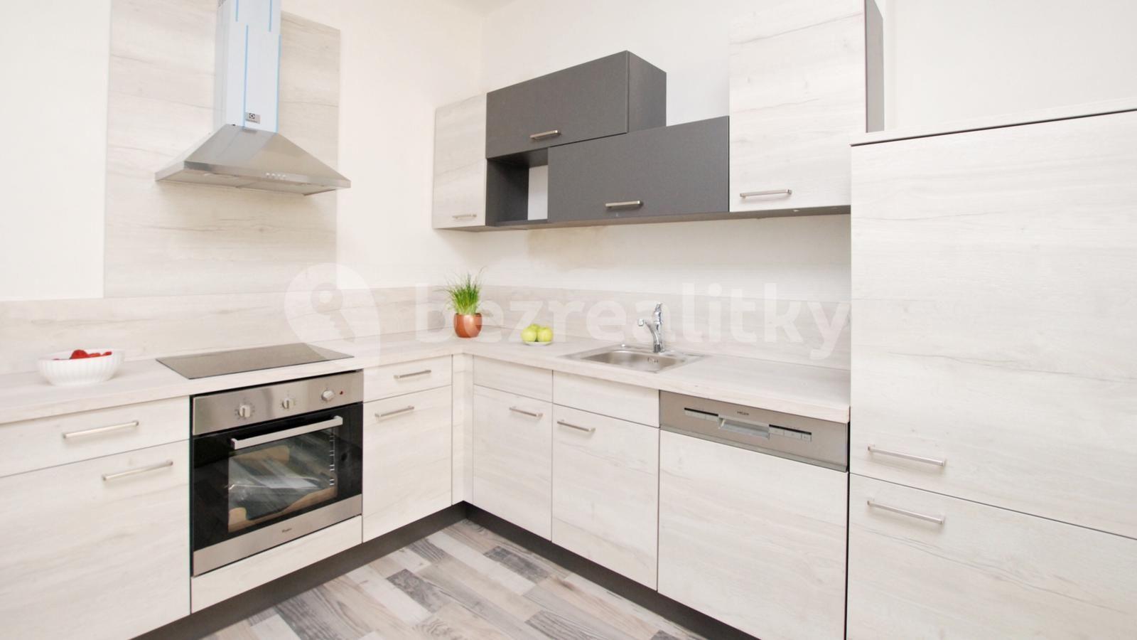 Pronájem bytu 2+kk 53 m², Žateckých, Praha, Praha