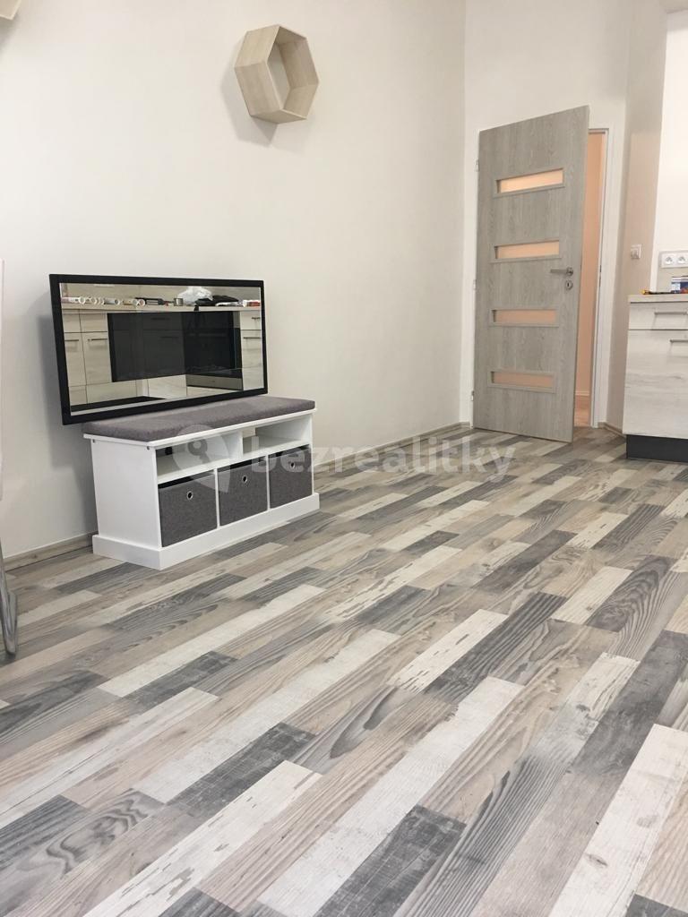 Pronájem bytu 2+kk 53 m², Žateckých, Praha, Praha