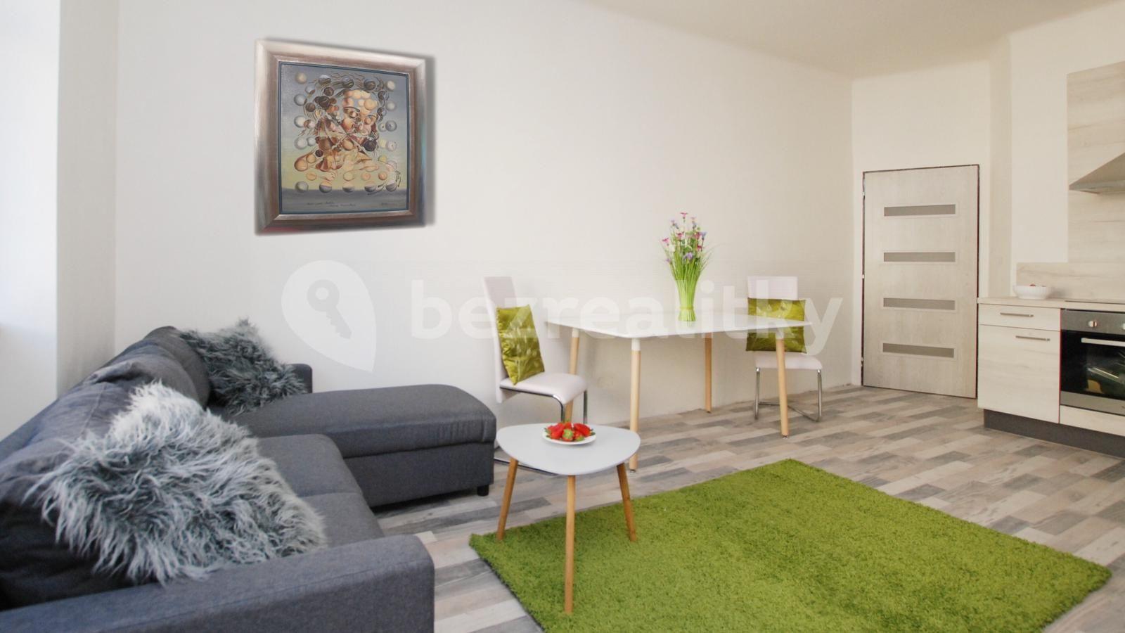 Pronájem bytu 2+kk 53 m², Žateckých, Praha, Praha